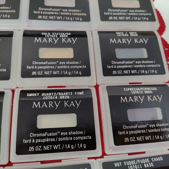 NEW Lot of 33 - Mary Kay ChromaFusion Eyeshadow Assortment .05 oz - Picture 7 of 14